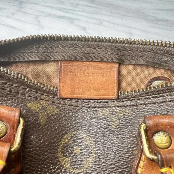 Louis Vuitton Vintage Nano Mini Monogram Speedy 100% Authentic - Picture 8 of 12